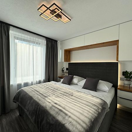 Apartman Piccoladuo V Banskej Bystrici بانْشكا بيشتريتْسا المظهر الخارجي الصورة