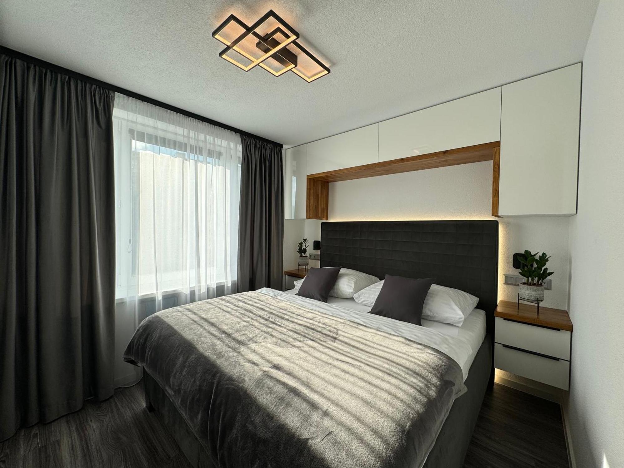 Apartman Piccoladuo V Banskej Bystrici بانْشكا بيشتريتْسا المظهر الخارجي الصورة